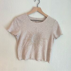 American Eagle Outfitters Cream‎ Crop Fitted T-Shirt